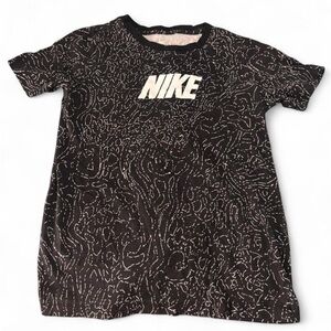 Nike Black Short Sleeve Tee